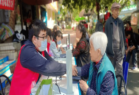 王妞妞的最新变化，力量与自信成就学习之路的蜕变