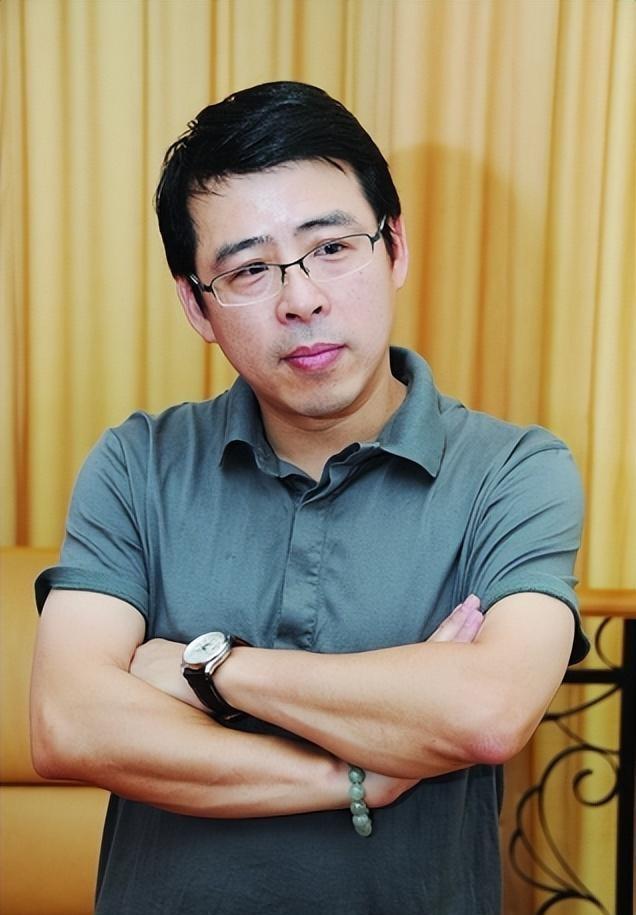 舆情热点深度解析，事件背后的社会反响与最新报道观察