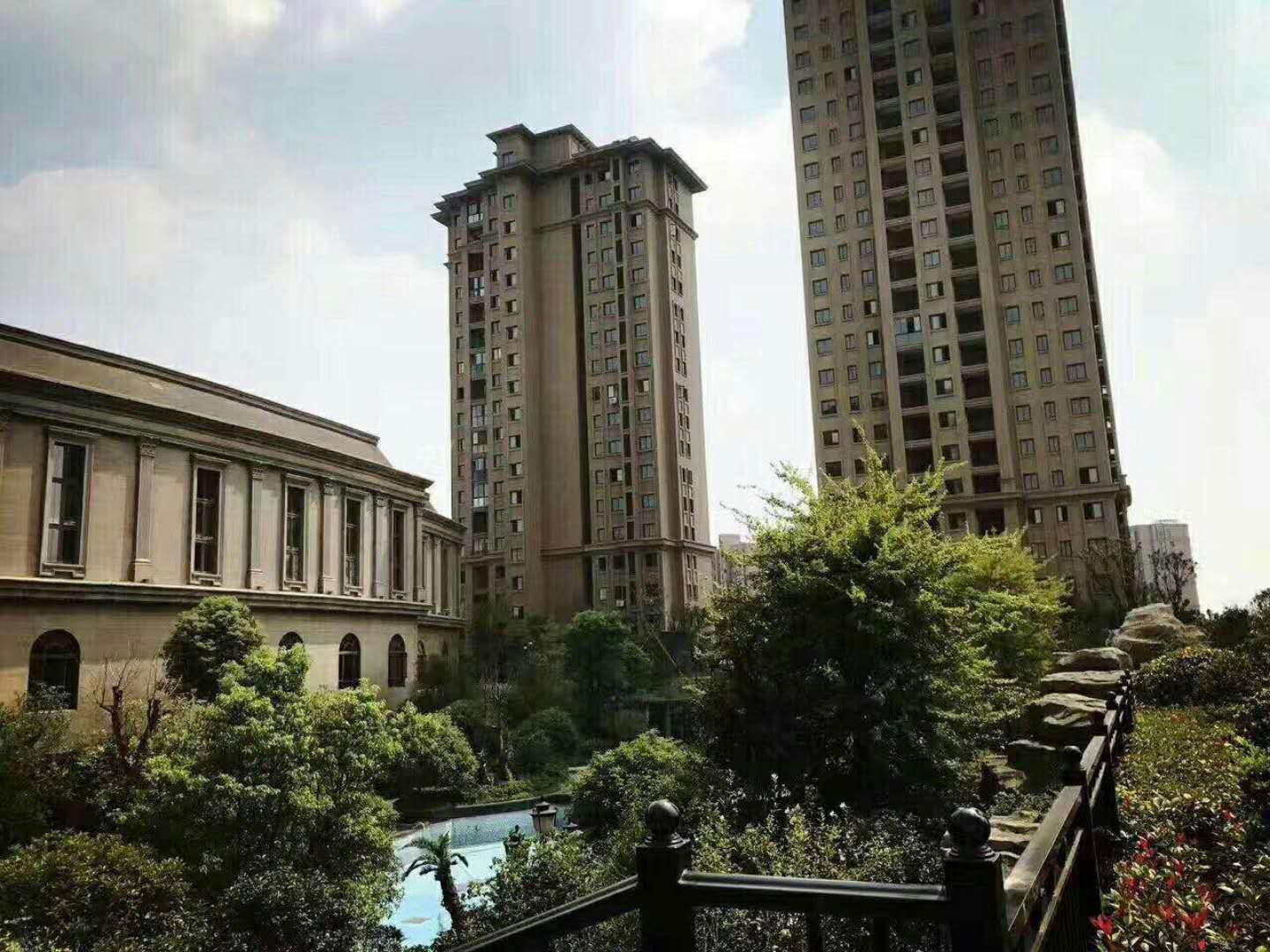 长兴英伦都市最新房价及其分析概述