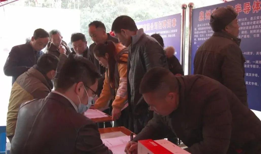 关岭最新招聘信息,探索自然美景之旅,寻找内心平静之路