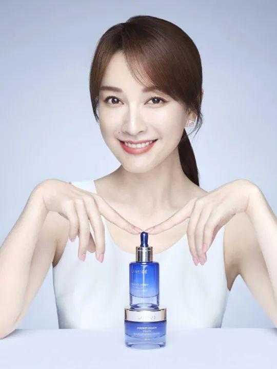 兰芝最新代言人揭晓,探索小巷中的秘密宝藏之旅