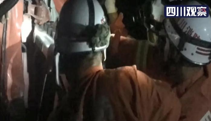 成南高速发生最新车祸事件