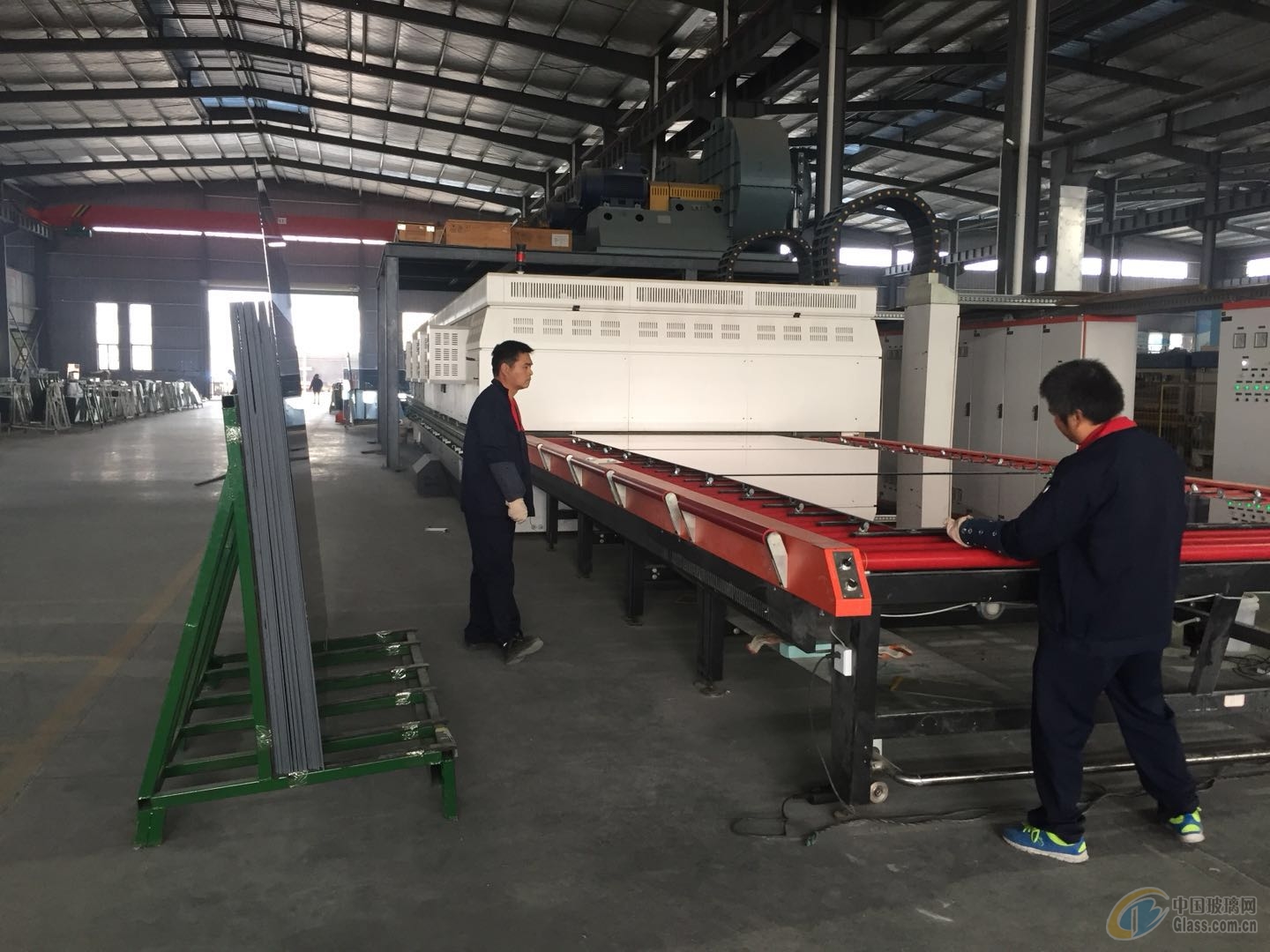 最新钢化炉师傅火热招聘启事