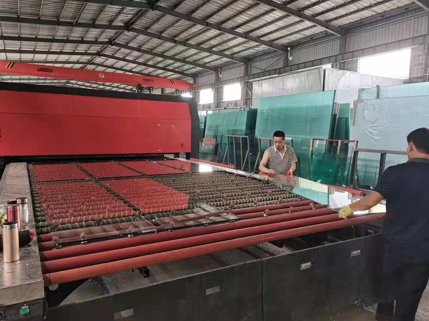 最新钢化炉师傅火热招聘启事