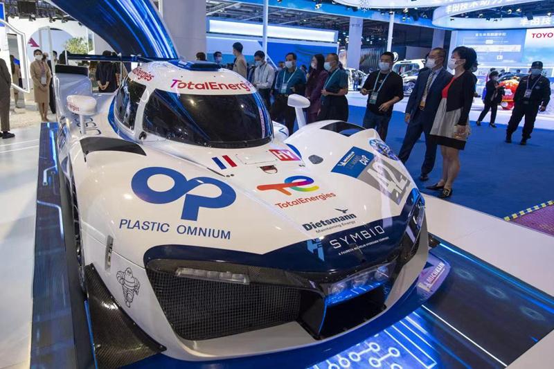 东方航空利好消息揭秘,航空梦与小巷美食的奇妙交织