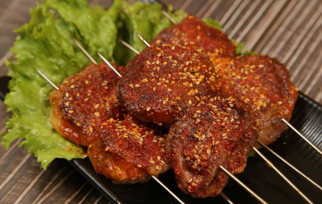 最新大拔丝厂急招工人,解析与观点论述