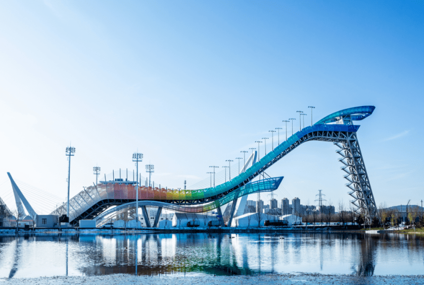 首钢股份重组最新动态及巷弄深处的独特风味探秘