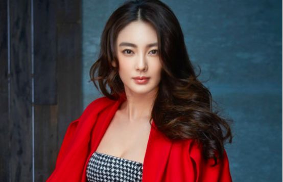 老赵董媛媛最新章节深度解析与探讨