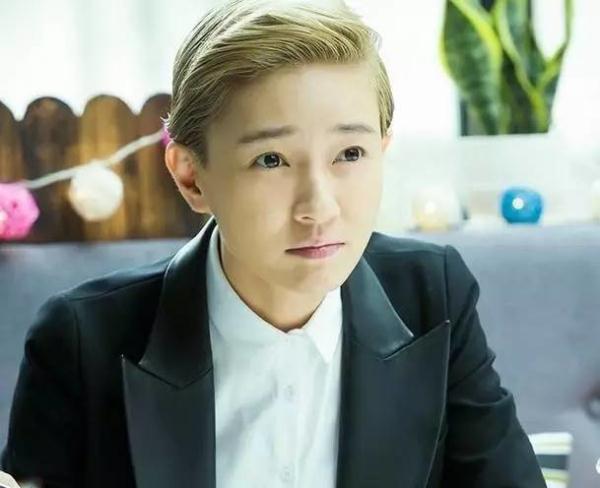 陈柏宇最新发型，自然美景之旅，探寻内心平和与宁静的旅程