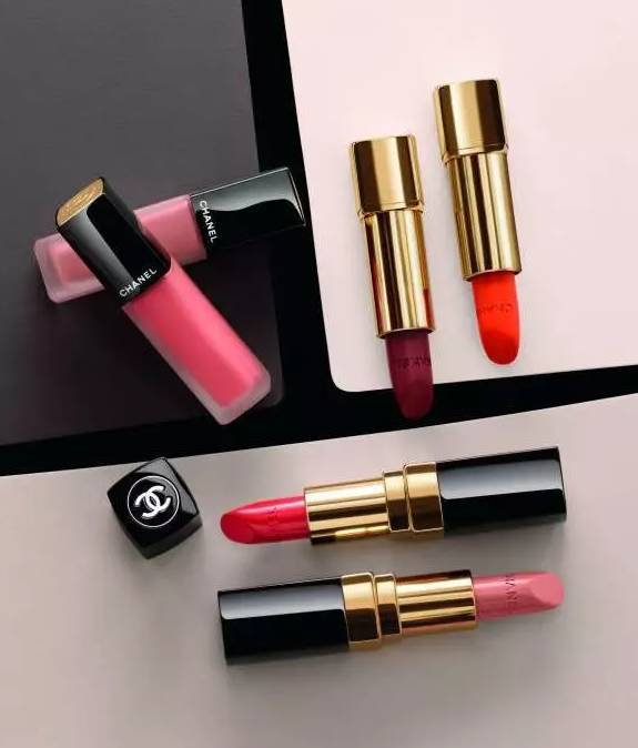 香奈儿最新口红款式重磅推荐,瞬间爱上时尚魅力之选!