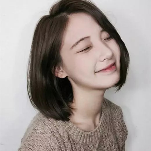 发型背后的友情故事，探索最新款发型图片女2024流行趋势