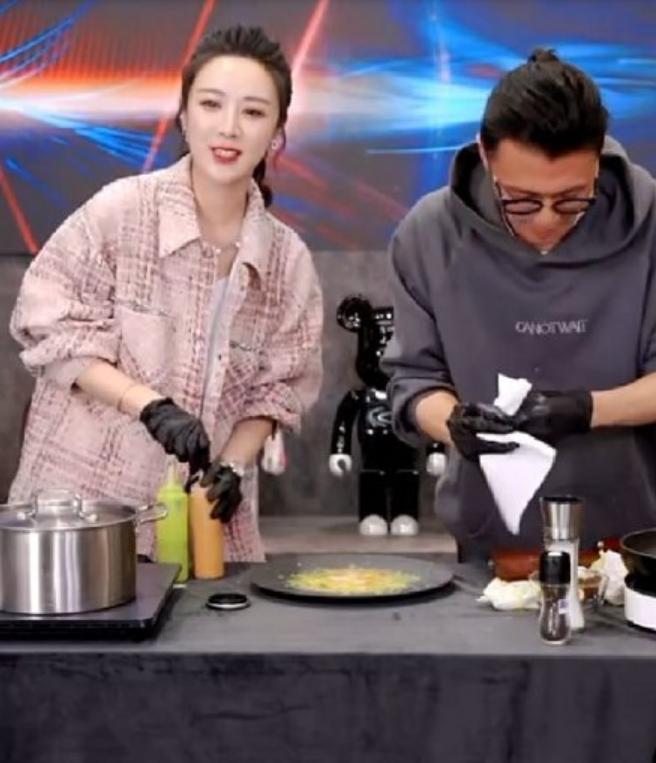 谢霆锋与王菲的最新动态新闻报道 🔥💖