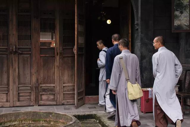 马明炎最新动态,小巷深处的独特风味探秘