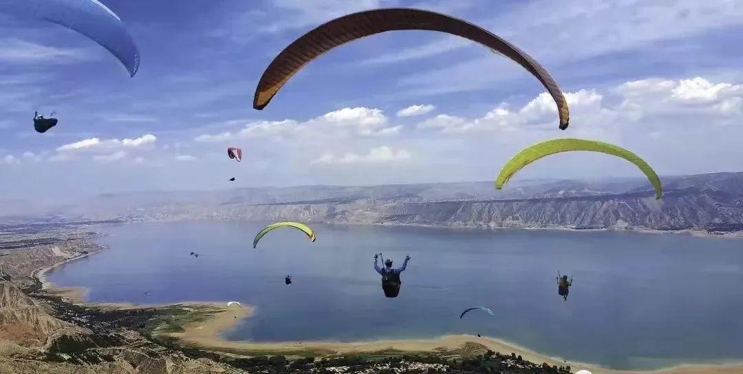 临夏飞机场最新动态，科技助力翱翔，重塑未来出行体验