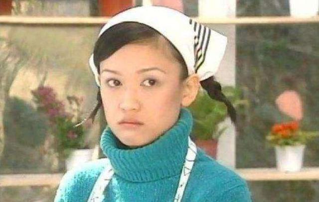 时光见证的璀璨星辰，老演员周玲的传奇人生与隐藏魅力