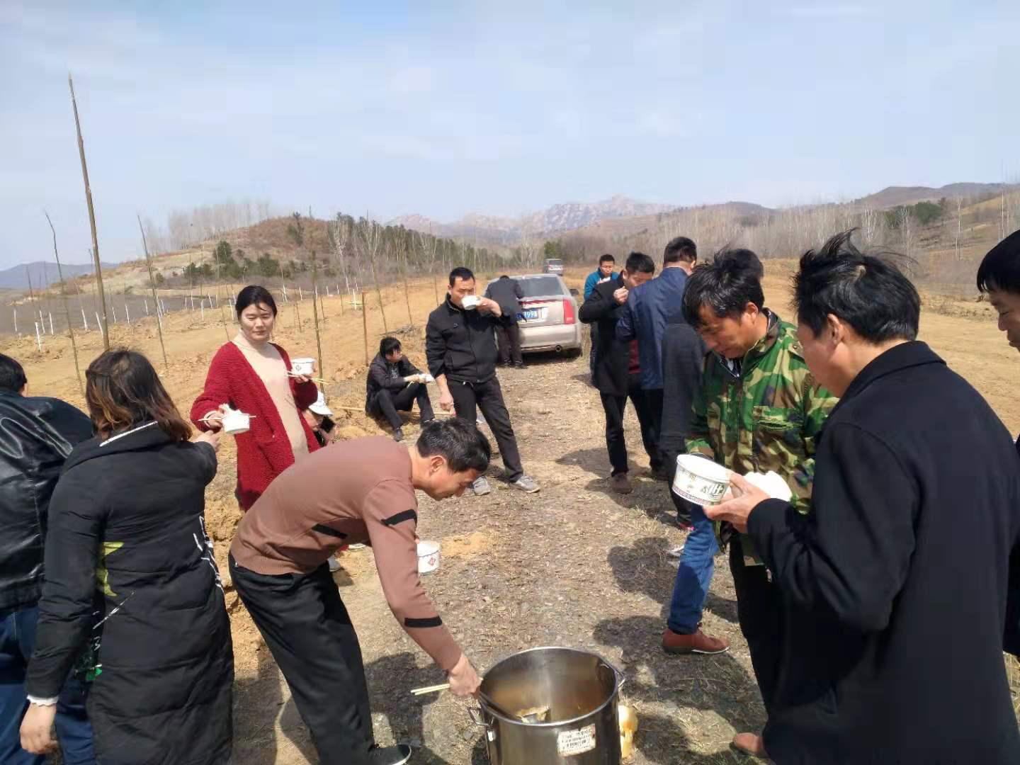 汗水与笑声交织的健身日常，最新成果展示