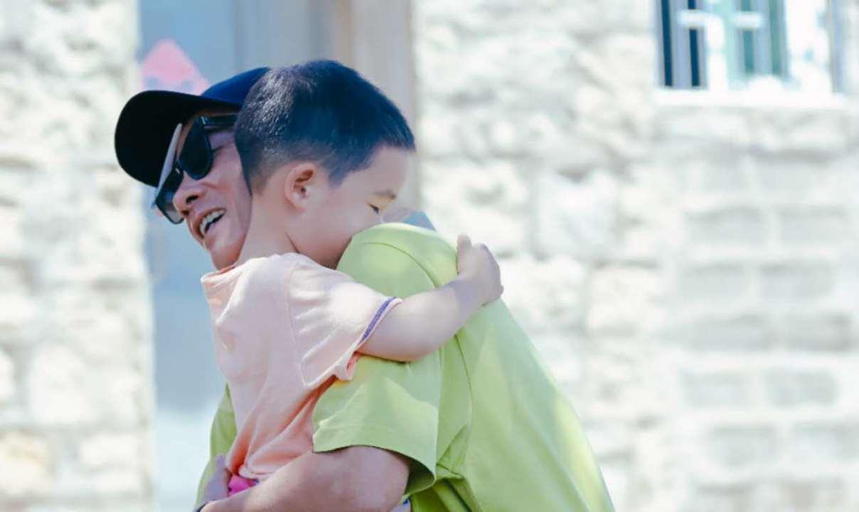 明星儿子名字大全与旅行启示，自然美景中的启示与感悟