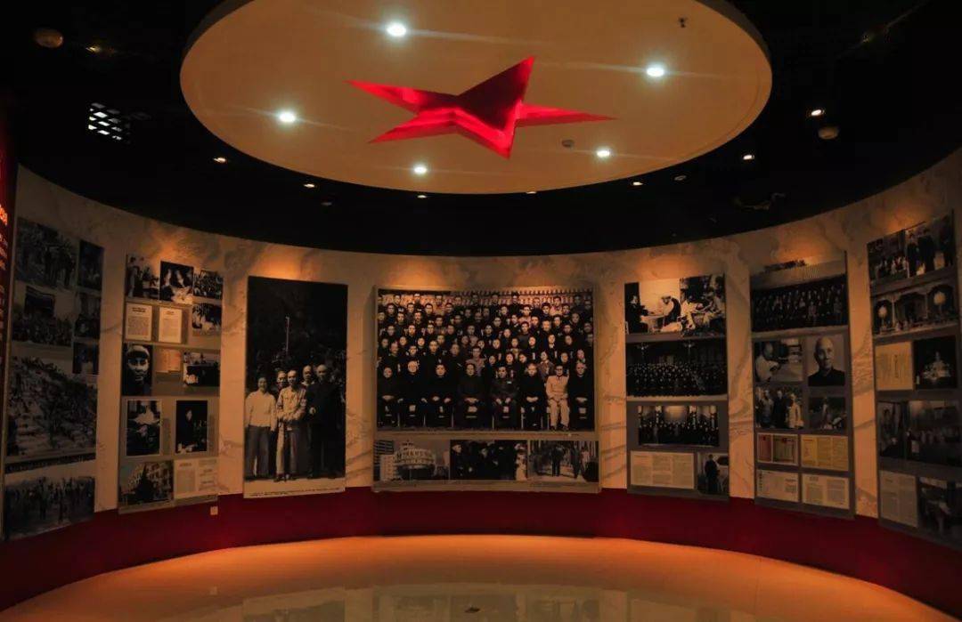 最新优待证，开启励志之旅，自信源于学习与变化的力量