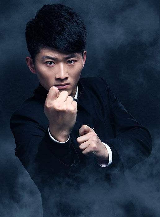 揭秘谢文东换演员背后的原因，深度解析与探讨！