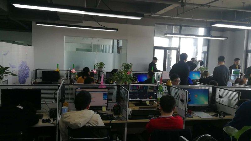 科技重塑投资世界，股票配资理财引领智能理财新时代