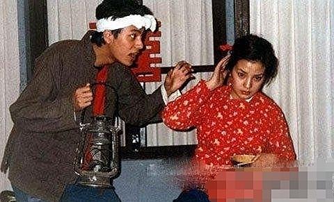 黄晓明与赵薇，最新动态揭秘日常趣事，友情光芒照亮生活角落