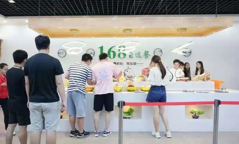 侠盗最新版，全新江湖世界等你领略！