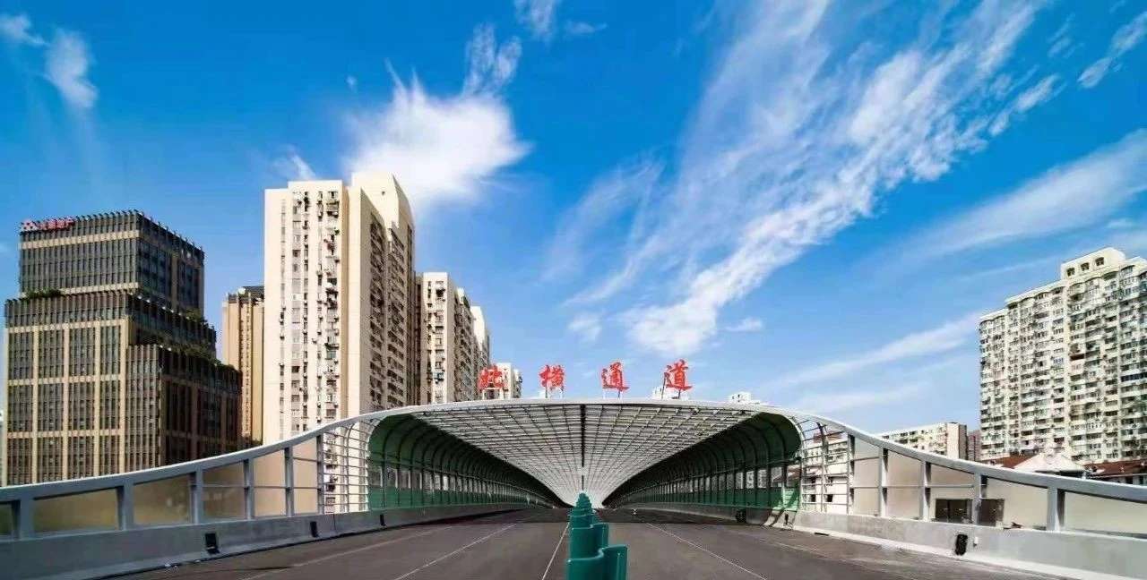 北横通道最新动态，桥梁变化中的自信与成就感展现