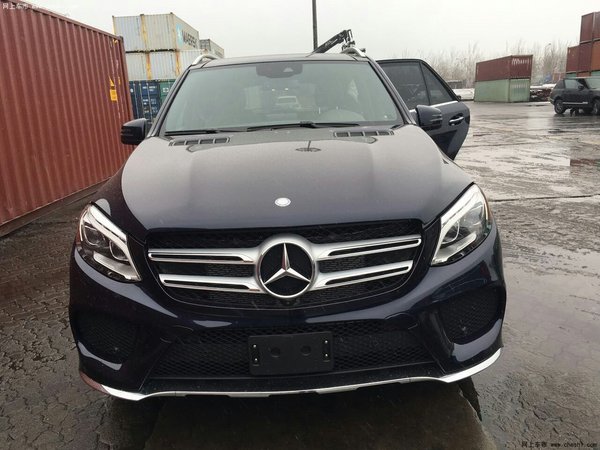 Gle400奔驰最新报价，豪华驾驶之旅启程！