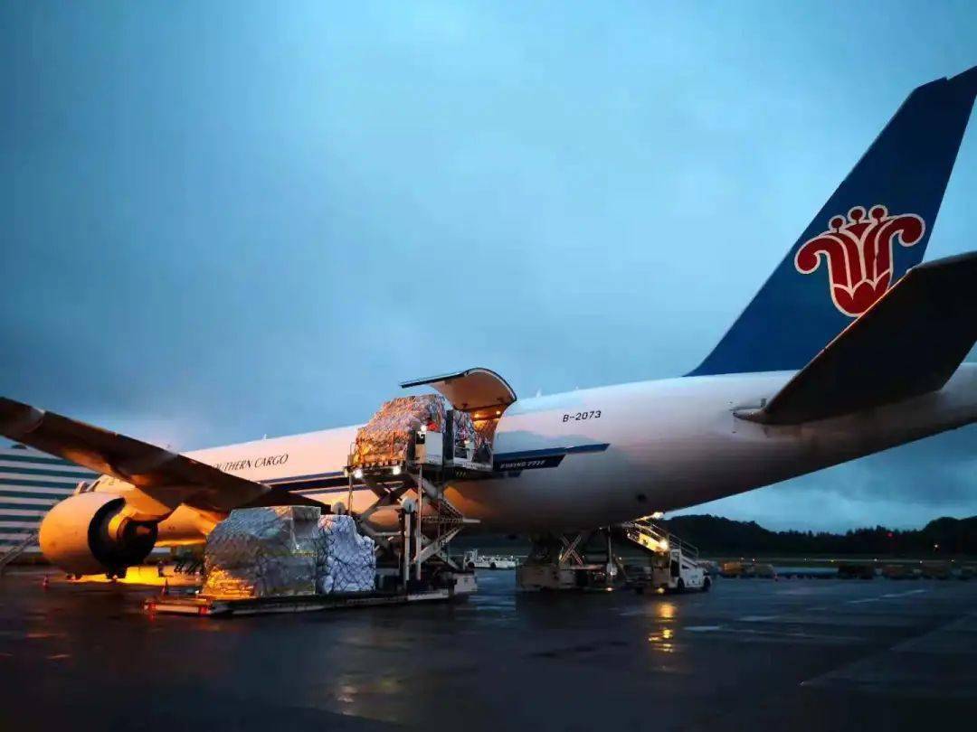 南方航空混改最新动态，变革的翅膀自信起航