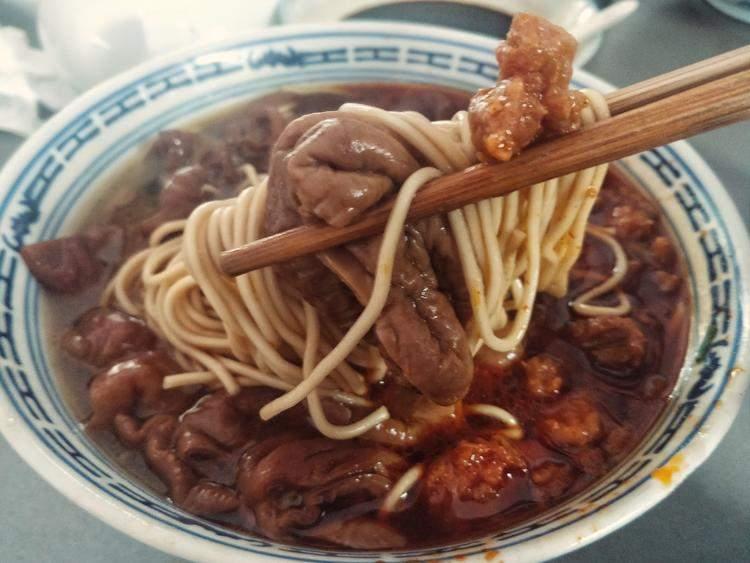 排三最新八卦图揭秘，小巷特色小店的奇遇与隐藏宝藏