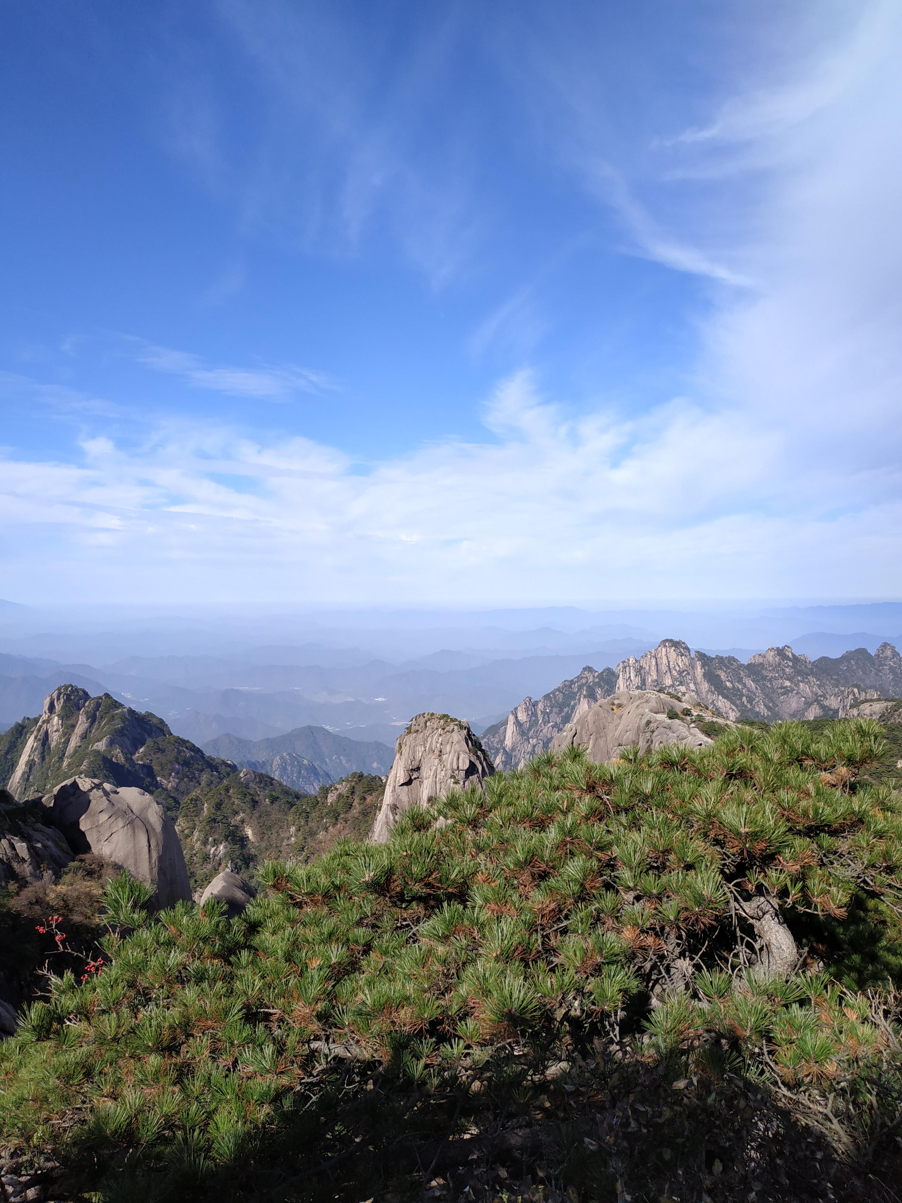 黄山最新价格概览，历史背景、重要事件与地位影响全解析