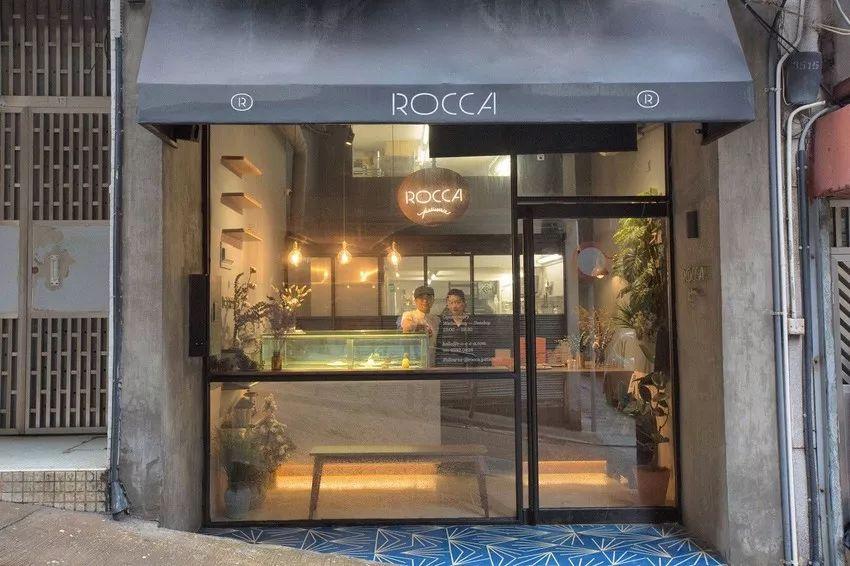 揭秘巷弄秘境，探寻独特小店，揭晓2025最新热词