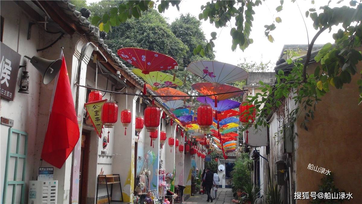 深圳改革试点新动态，巷弄小店焕发新颜